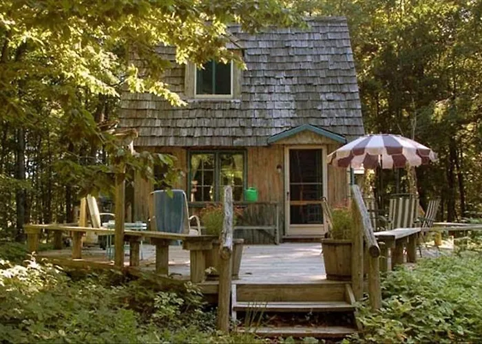 Charming And Secluded Log Cabin Rental On Small Farm Near Lake Michigan