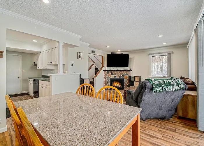Hideaway Valley Condo 36